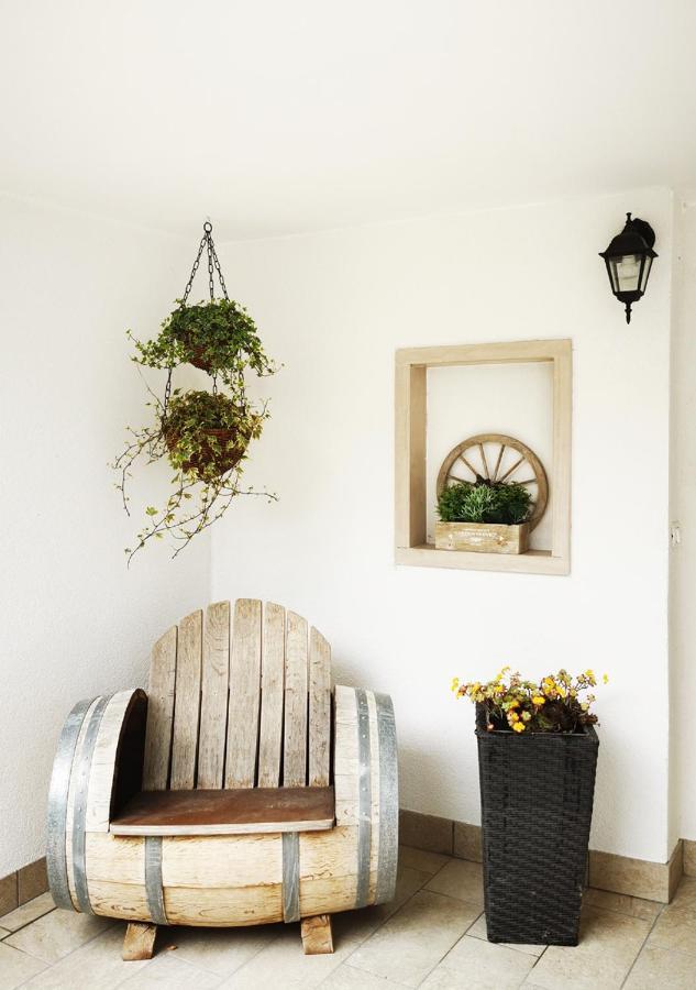 Casa Rustica Con Giardino Βίλα Caprino Veronese Εξωτερικό φωτογραφία