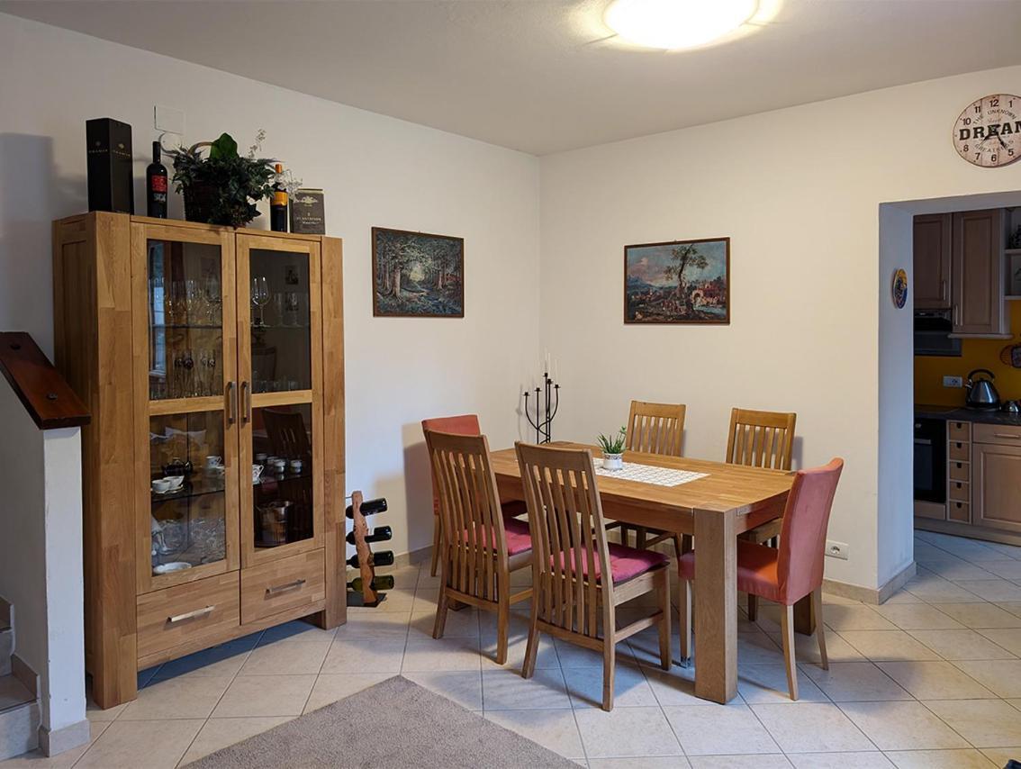Casa Rustica Con Giardino Βίλα Caprino Veronese Εξωτερικό φωτογραφία
