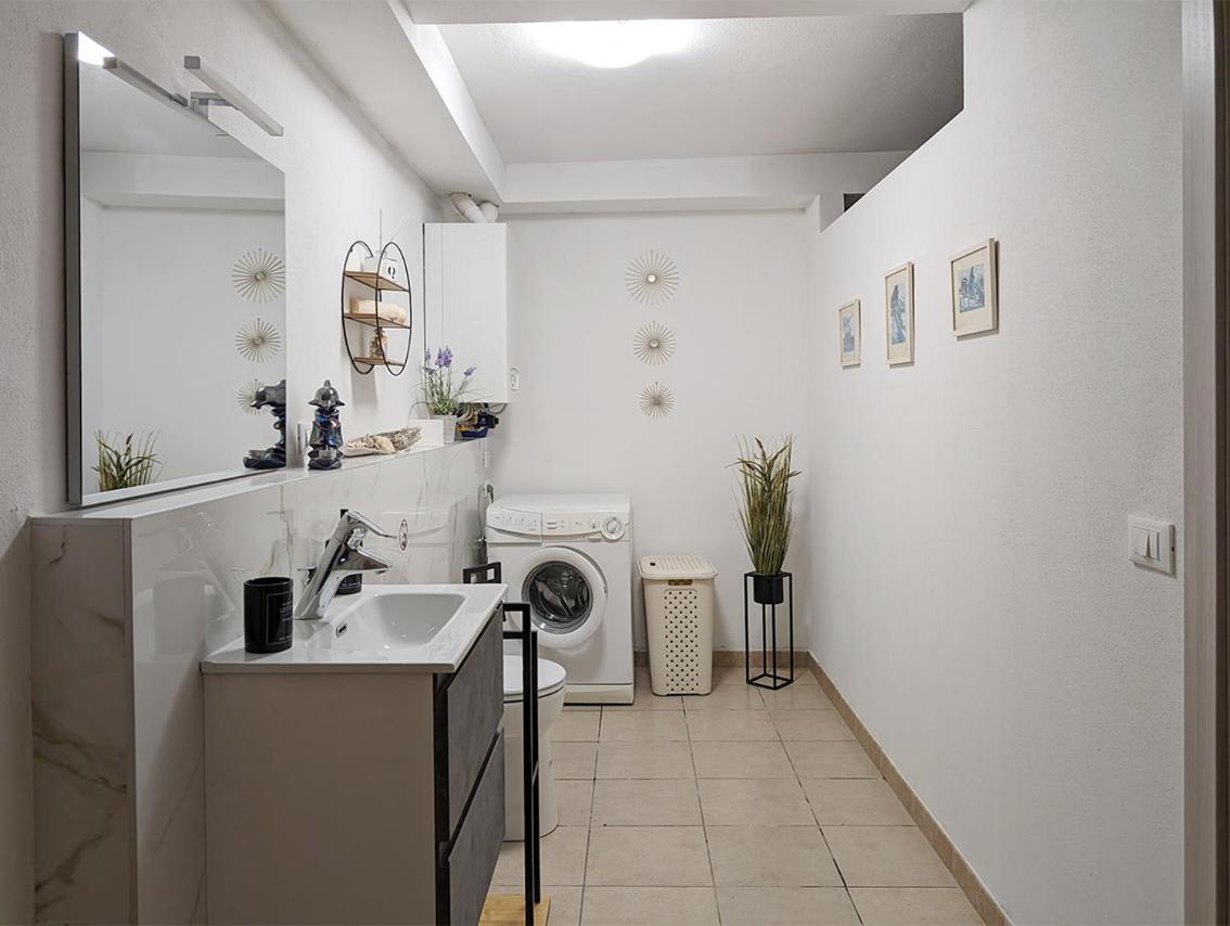 Casa Rustica Con Giardino Βίλα Caprino Veronese Εξωτερικό φωτογραφία